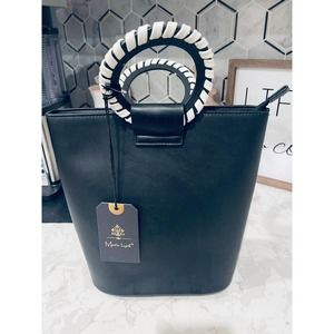 Moda luxe leather purse New